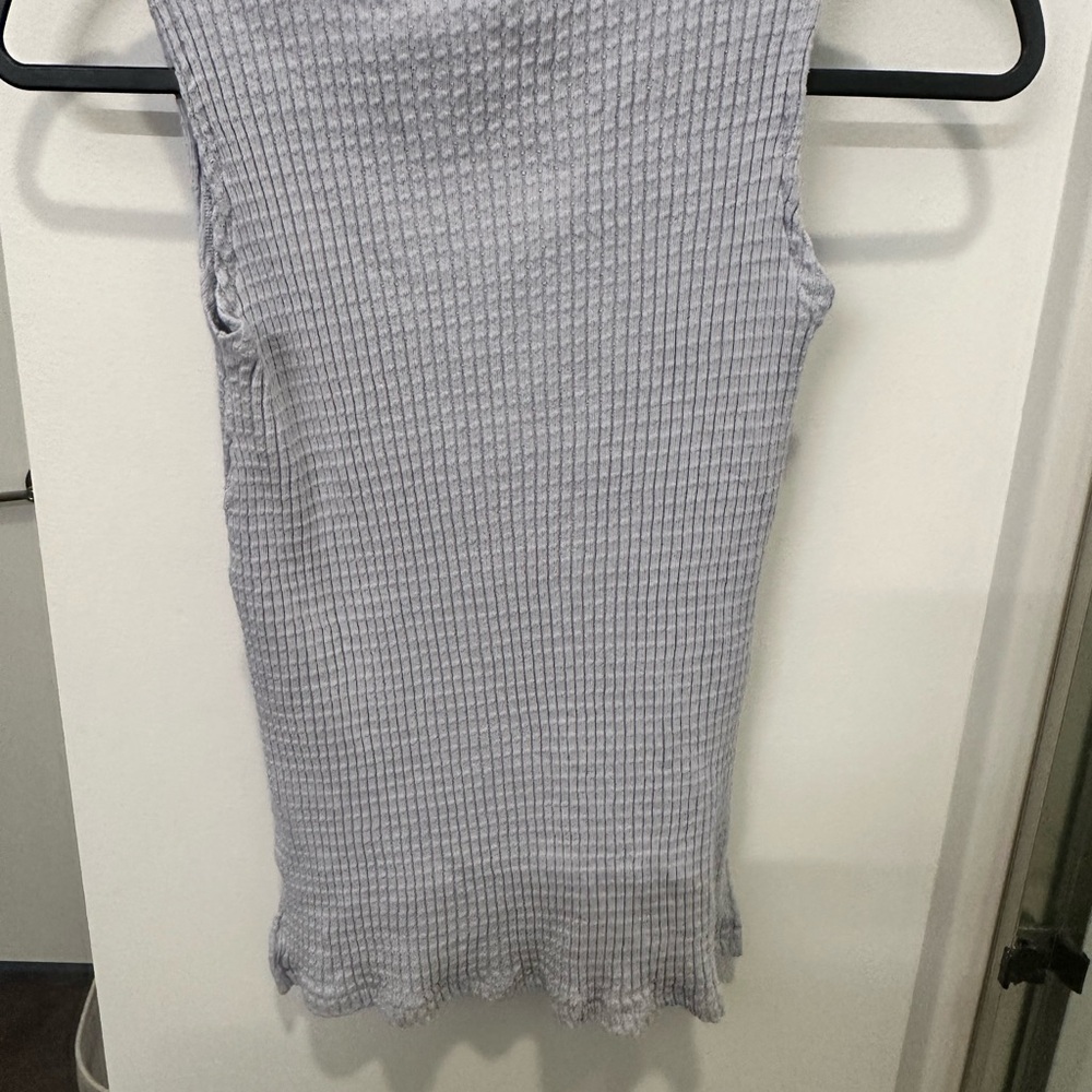 Zara Light Gray Ribbed Tank Top - Picture 3 of 3